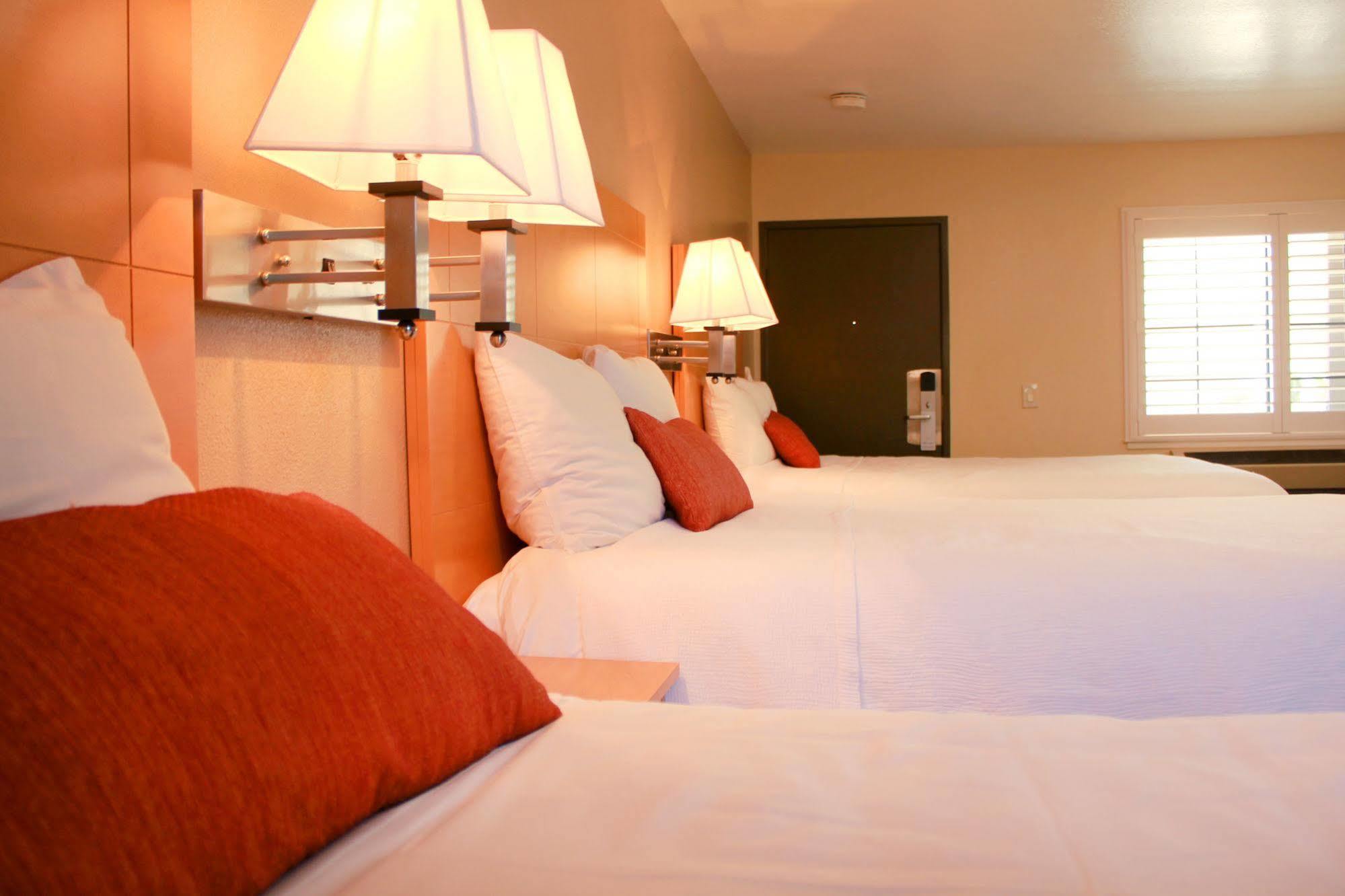 Travelodge By Wyndham Vallejo Dış mekan fotoğraf